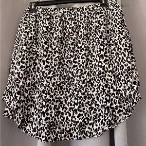 EUC Banana Republic XL Black/White/Tan Animal Print Skirt